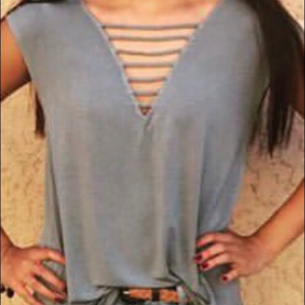 American eagle size small color olive green